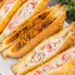 ข้าวเหนียวหมูปิ้ง หมูทอด