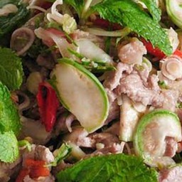 ยำเนื้อมะเขือเปราะ