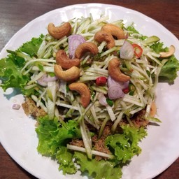 ยำปลาดุกฟู