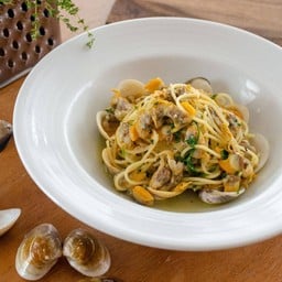 Spaghetti alle vongole in Bianco