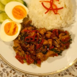 ข้าวไก่คั่วพริกเกลือ