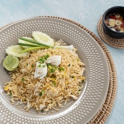ข้าวผัดปู