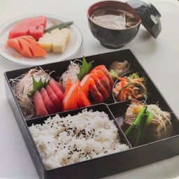 SASHIMI SET