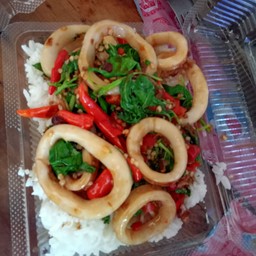 กะเพราจานทะเล