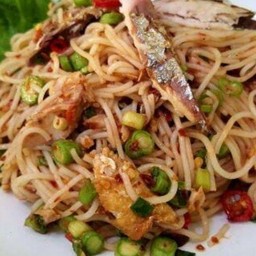 ยำขนมจีนปลาทู