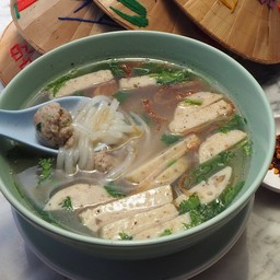 ข้าวต้มเส้น (ก๊วยจั้บเวียดนาม)