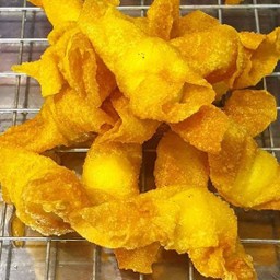 เกี๊ยวไข่นกกะทา 10 ชิ้น