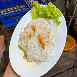 เส้นหมี่ลวก