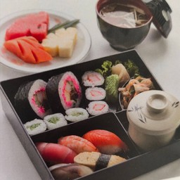 SUSHI SET