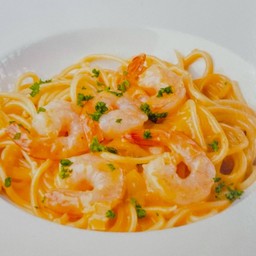 สปาเก็ตตี้ซอสกุ้ง