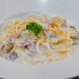 สปาเก็ตตี้คาโบนาล่า