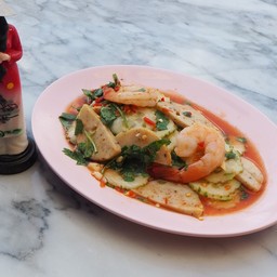 ยำแตงกวา