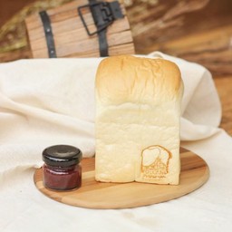 Obihiro Milk Bread + Small Jam (1 pcs.)