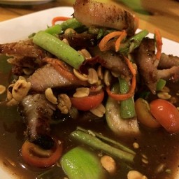 ตำหมูตกครก