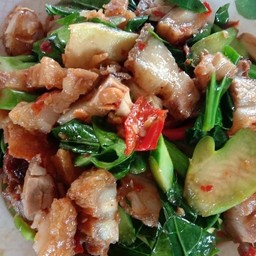 ผัดคะน้า(กับข้าว)