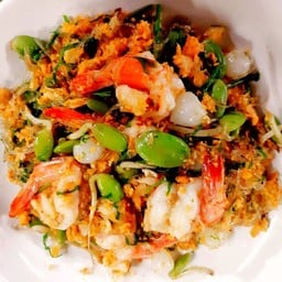 ส้มตำไก่ย่างไดโนเสาร์ (ทะเลธารา) ริมแม่น้ำระยอง