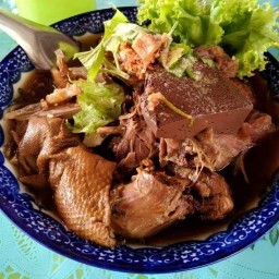 ก๋วยเตี๋ยวเป็ดแม่มหา