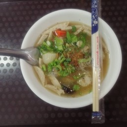 ก๋วยจั๊บญวนทรงเครื่อง