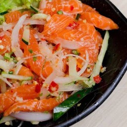 ยำแซลม่อน