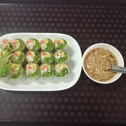 ปอเปี๊ยะสด 4 เส้น