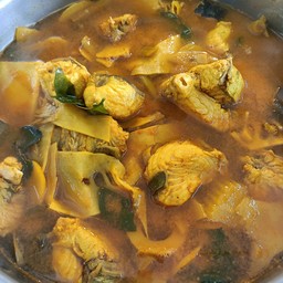 แกงส้มปลาเรียวเซียวผักรวม