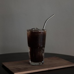 BLACK VANILLA