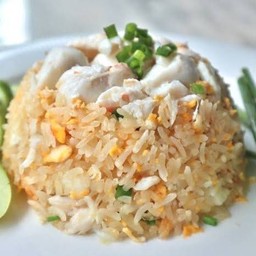 ข้าวผัดปู เจ๊ไก่