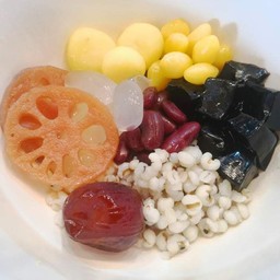 เต้าทึงนมสด