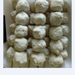 ลูกชิ้นเอ็นหมูไม้ใหญ่