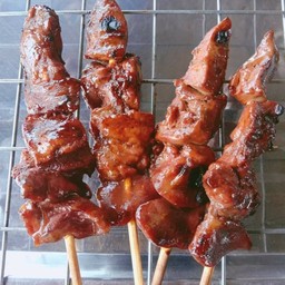 หมูปิ้ง นายเอก