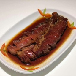 หมูแดงอบน้ำผึ้ง