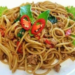 สปาเก็ตตี้ผัดขี้เมา (หมูสับ)