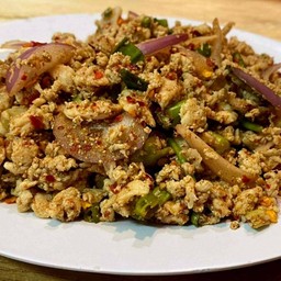 ปีกไก่ทอดมกุฏ