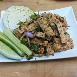 ลาบหมูยอ