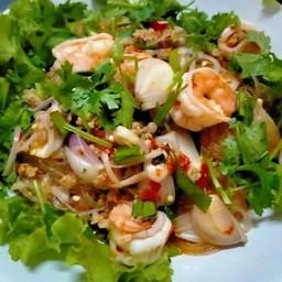 ยำวุ้นเส้นทะเล