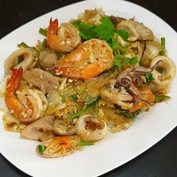 สุกี้แบบแห้งทะเล