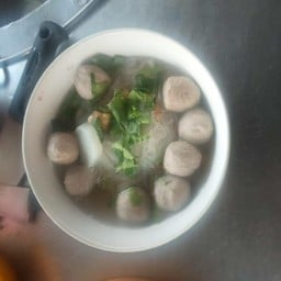 ชายเดี่ยว (ก๋วยเตี๋ยวตายันหน้าเทคนิค)