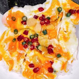 ข้าวไข่ขยี้ พริกน้ำปลา
