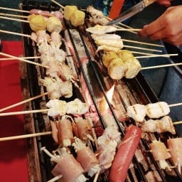 ธารทองหม่าล่า5บาท