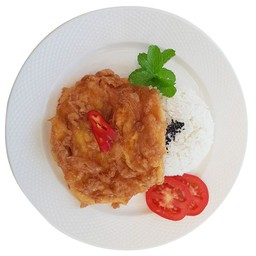 ไข่เจียวหมูสับราดข้าว