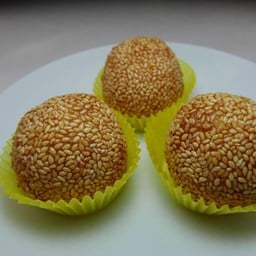 แป้งข้าวเหนียวทอดไส้ฟักทอง