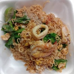 พี่ลาอาหารตามสั่ง&ผัดไทย