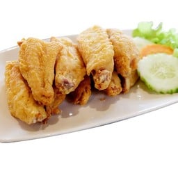 ปีกไก่ทอดน้ำปลา