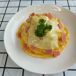 ข้าวไข่ข้นชีส+โบโลน่า
