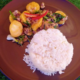 ข้าวผัดเต้าหู้หมูสับ