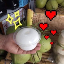 กันดั้ม มะพร้าวน้ำหอม