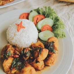 ข้าวกะเพราเต้าหู้