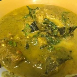 แกงคั่วปลาดุกเลใบรา