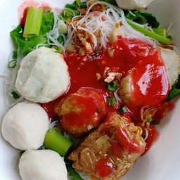 เส้นหมี่ขาว เย็นตาโฟ