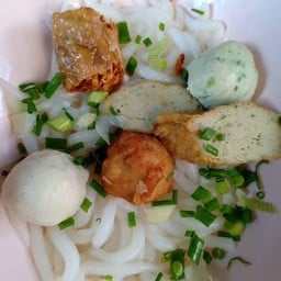 เกี้ยมอี๋ พิเศษ แยกน้ำซุป